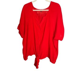 Free 2 Luv 3X tie-front red top Gathered short sleeve and hem.